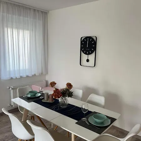 Ada Appartamento
